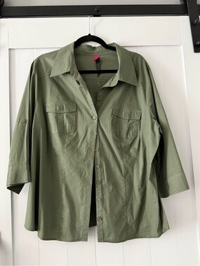 Pure Energy Olive Green Button-Front Utility Blouse